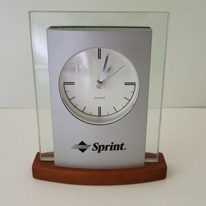 Sprint Promotional Battery Operated Desk Clock